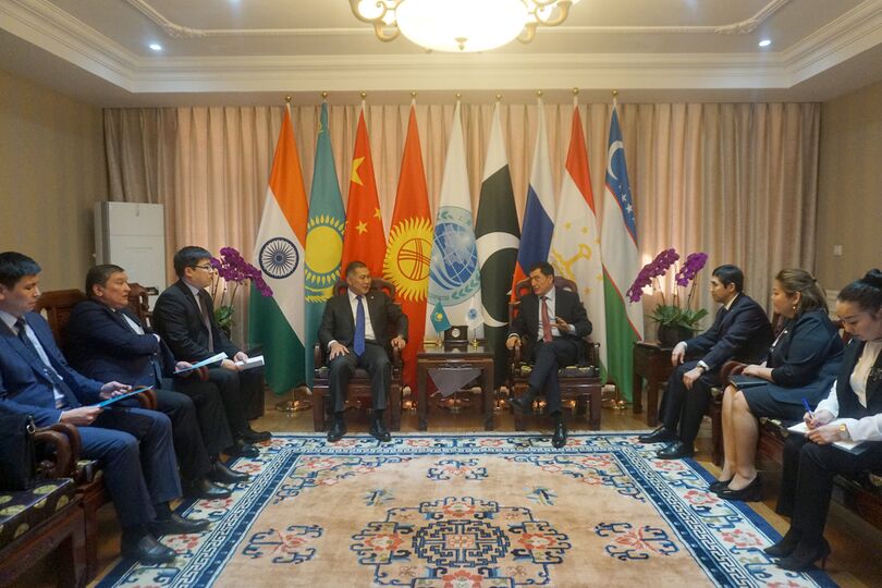 Встреча Генерального секретаря ШОС Владимира Норова с Послом Казахстана в Китае Шахратом Нурышевым