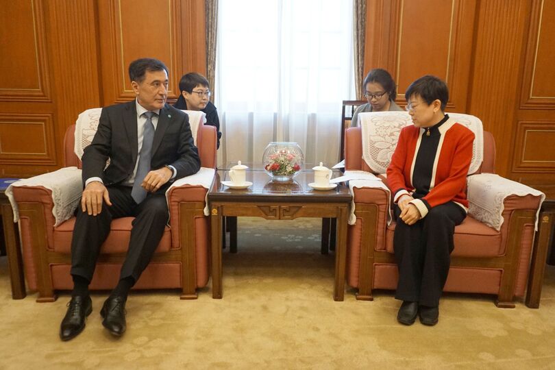 В Пекине прошла встреча Генерального секретаря ШОС и Председателя Китайского народного общества дружбы с зарубежными странами