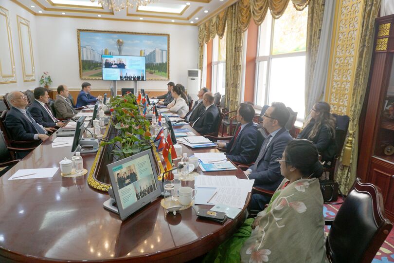 Генеральный секретарь ШОС встретился с представителями посольств государств-наблюдателей и партнёров по диалогу, отвечающих за взаимодействие с ШОС