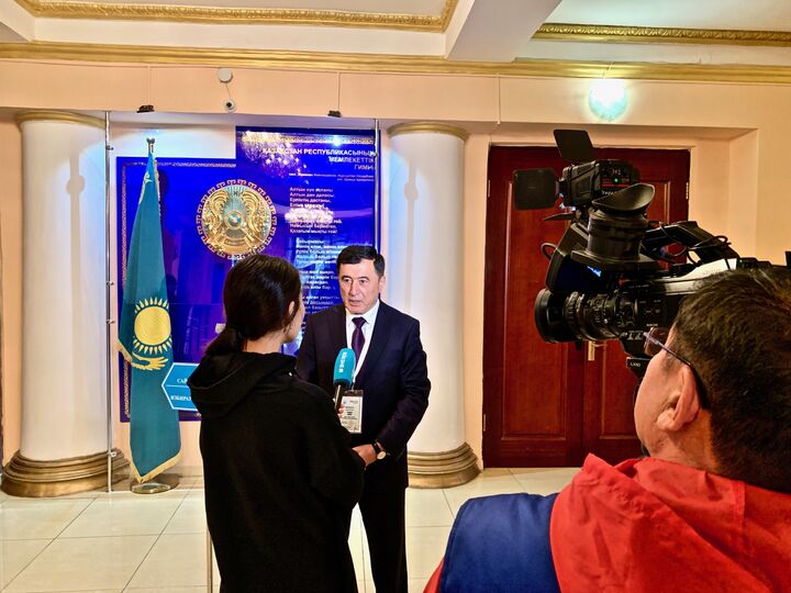 Генеральный секретарь ШОС посетил избирательные участки гг. Щучинск и Бурабай Акмолинской области