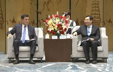 В Сиане прошла встреча Генерального секретаря ШОС с Секретарем комитета КПК провинции Шэньси Ху Хепином