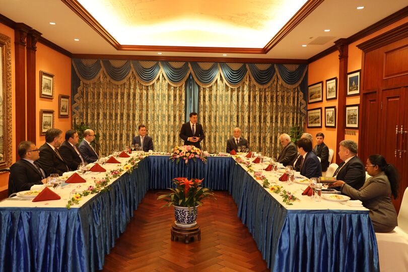Встреча Генерального секретаря Владимира Норова с руководителями дипломатических миссий государств-наблюдателей и партнеров по диалогу ШОС