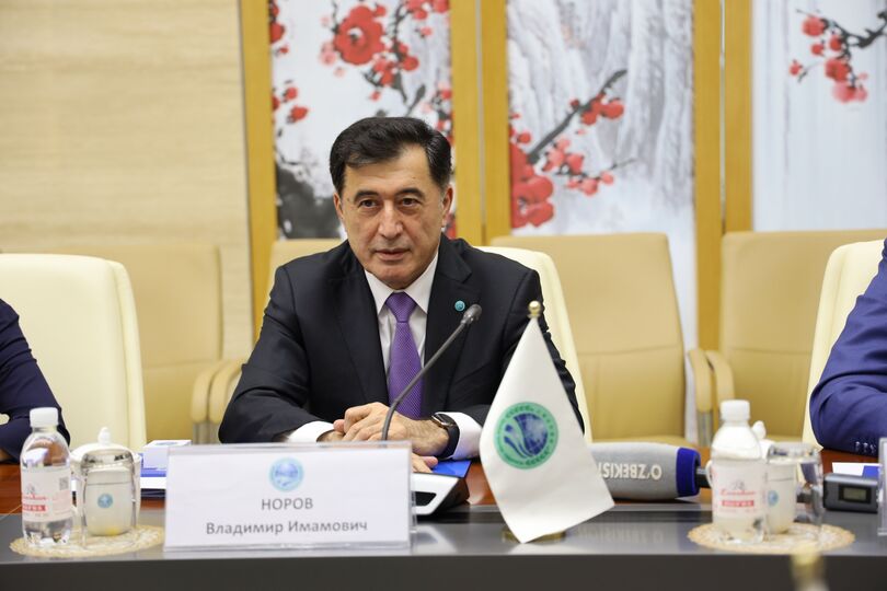 Встреча Генерального секретаря ШОС В.Норова с Министром культуры Республики Узбекистан Б.Сайфуллаевым 
