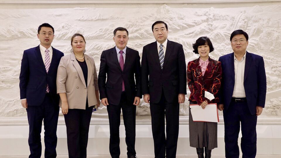 Встреча Генерального секретаря ШОС с Председателем Китайского совета по содействию международной торговле, Председателем Национальной части Делового Совета ШОС от Китая 