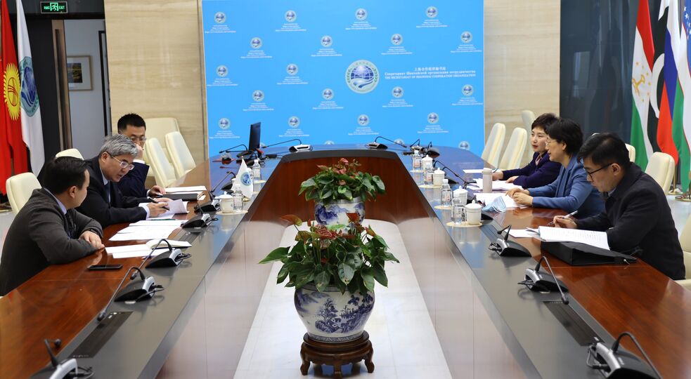 Встреча с представителями провинции Хэнань
