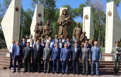 Члены СНК посетили Парк Победы в г.Ташкенте
