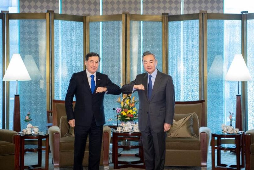 Генеральный секретарь ШОС Владимир Норов встретился с Членом Государственного совета, Министром иностранных дел КНР Ван И