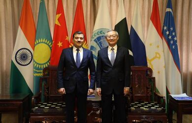 встреча Генерального секретаря ШОС Чжана Мина с Чрезвычайным и Полномочным Послом Республики Таджикистан в Китайской Народной Республике господином Саидзода Зохир Озод
