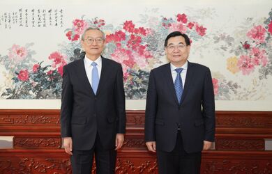 上海合作组织秘书长会见中国文化和旅游部长胡和平
