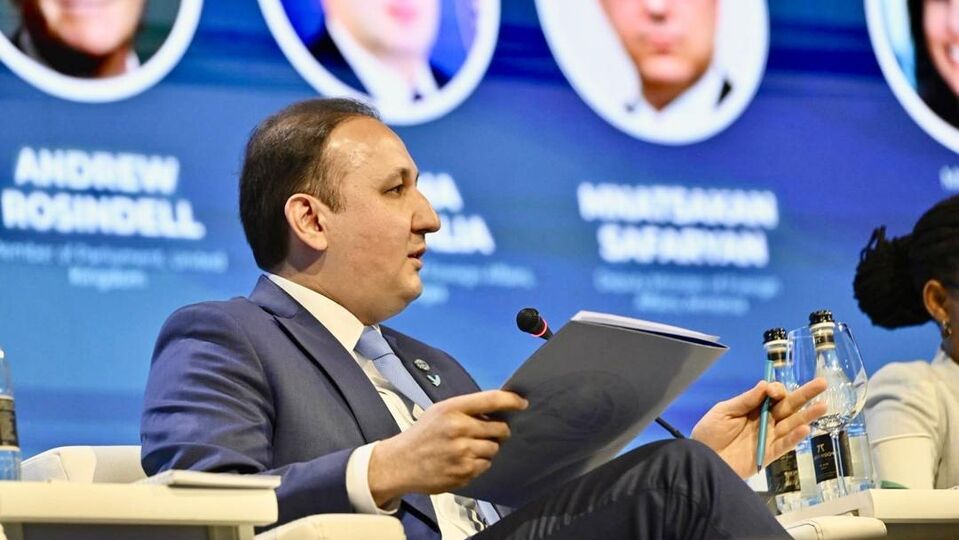 Об участии в международном форуме "Ереванский диалог"