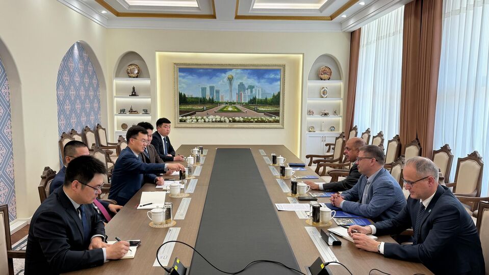 О контактах с Торгово-экономическим институтом Китай-ШОС