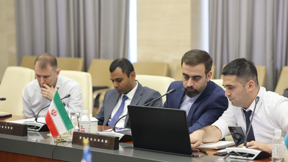 О проведении консультаций представителей правовых служб министерств иностранных дел государств-членов ШОС