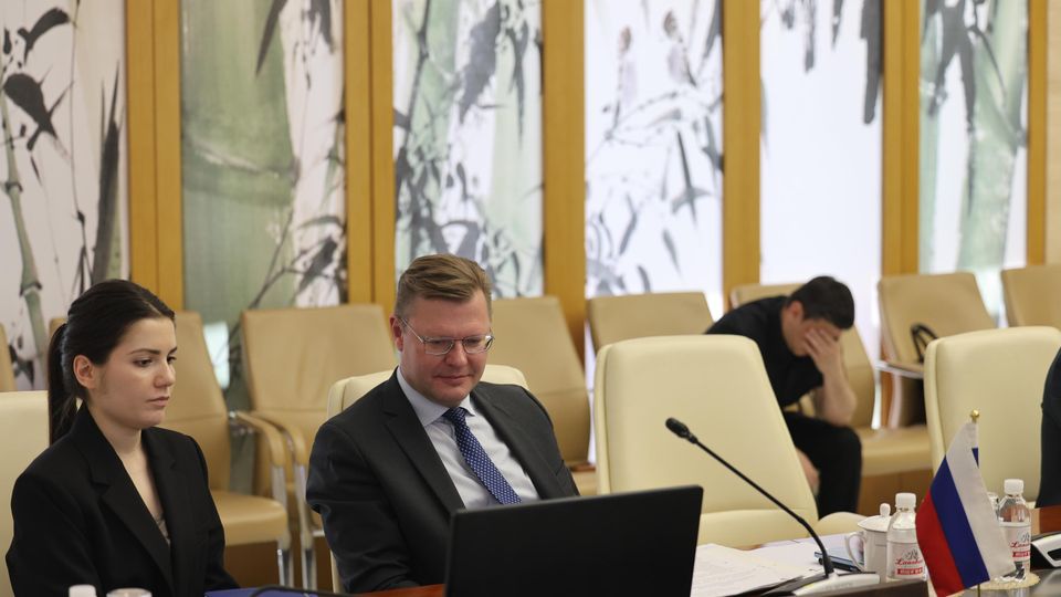 О проведении консультаций представителей правовых служб министерств иностранных дел государств-членов ШОС