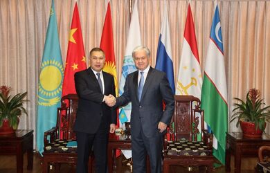 Посол Республики Казахстан в КНР посетил Штаб-квартиру ШОС