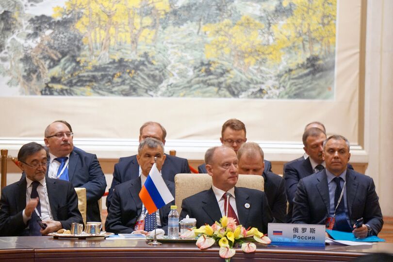 Секретарь Совета Безопасности Российской Федерации Н.П.Патрушев Секретарь Совета Безопасности Российской Федерации Н.П.Патрушев