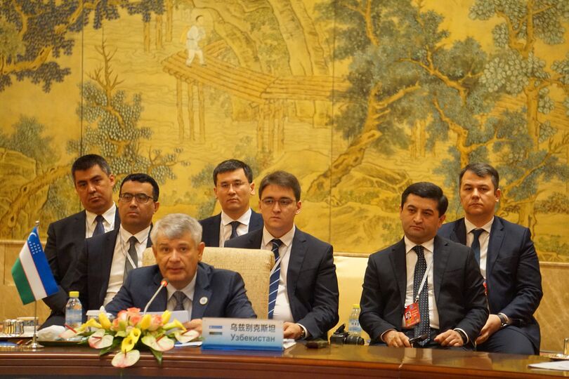 Секретарь Совета безопасности при Президенте Республики Узбекистан В.В.Махмудов Секретарь Совета безопасности при Президенте Республики Узбекистан В.В.Махмудов
