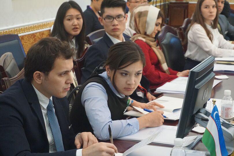 Первая молодежная конференция Модель ШОС-2018 Первая молодежная конференция Модель ШОС-2018