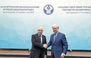 Встреча Генерального секретаря ШОС Р.Алимова и Председателя Исполнительного комитета, Исполнительного секретаря СНГ С.Лебедева